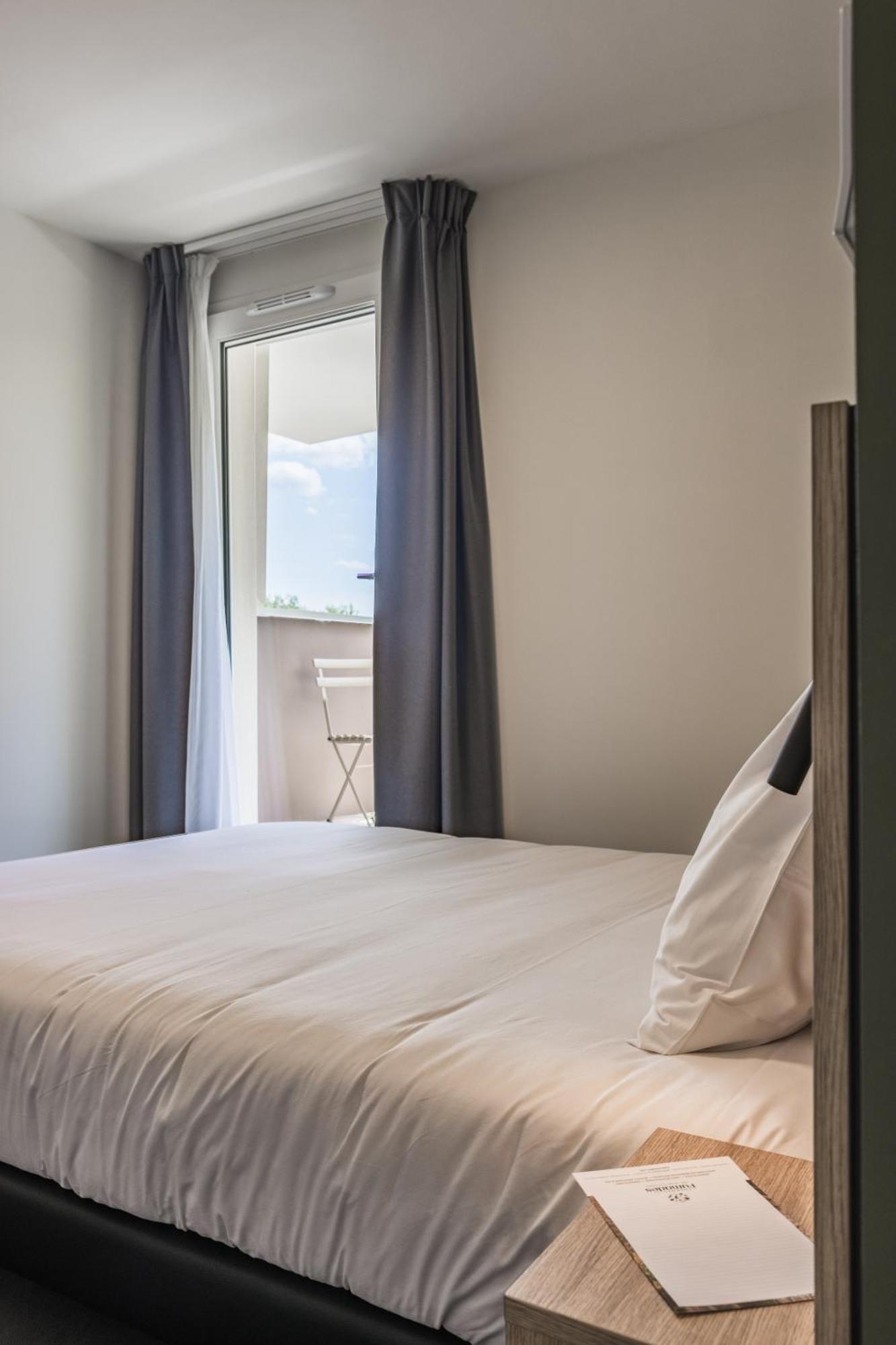 Hotel Des Thermes Des Fumades Allegre Les Fumades
